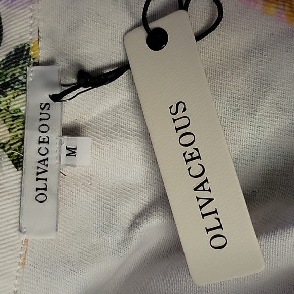 NWT Olivaveous Eternal Spring Floral Print Utility Mini Dress Button Front MD - Picture 14 of 16